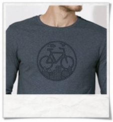 Radfahrer-Shirt Fahrrad / Bike Langarm T-Shirt in Blau Fair hergestellt & aus Biobaumwolle . Fahrrad-Shirt "Unter den Wolken"