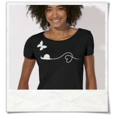  Butterfly & Snail in Love / women T-Shirt / Black 