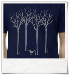 The bird in the forest / men T-Shirt / Navy / Fair and Organic