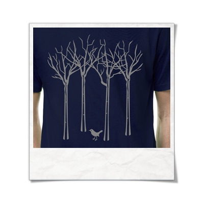 Vogel im Wald / Männer T-Shirt / Navy / Fair und Bio