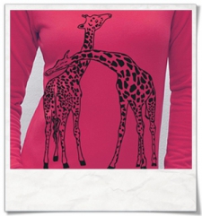 Giraffe in love / women Sweatshirt / Fuchsia / Fair and Organic