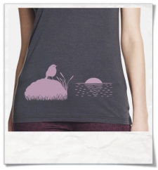 The Bird & The Sunset / women T-Shirt / Grey / Fair and Organic