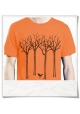 Men's T-Shirt the bird in the forest in orange