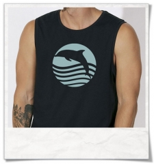 Ärmelloses Herren T-Shirt Sonnenuntergang mit Delfin aus Biobaumwolle & Fair hergestellt