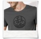 Radfahrer-Shirt Fahrrad / Bike T-Shirt in Grau Fair hergestellt & aus Biobaumwolle. Fahrrad-Shirt "Unter den Wolken"